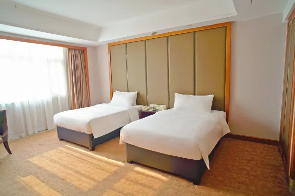 Vienna Hotel (Dongguan Tangxia Binfen Square) 4/35