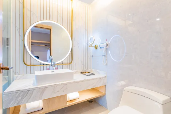 Vienna Hotel (Dongguan Wangniudun Wanghong Hub City) 7/15