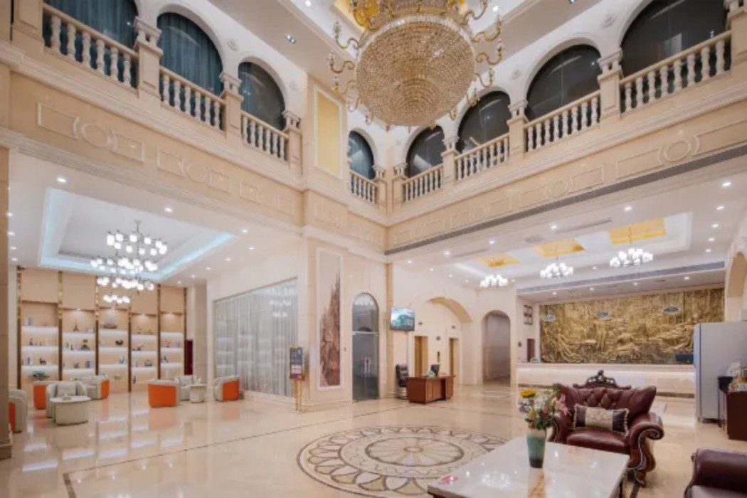Vienna Hotel (Dongguan Chang'an Railway Station Bubugao) 12/46