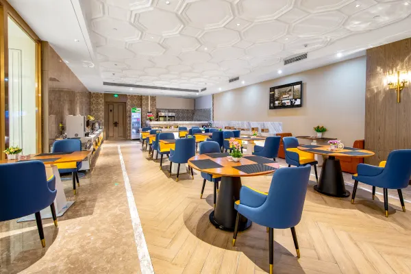 Vienna International Hotel (Dongguan Zhangmutou Government Square) 13/16