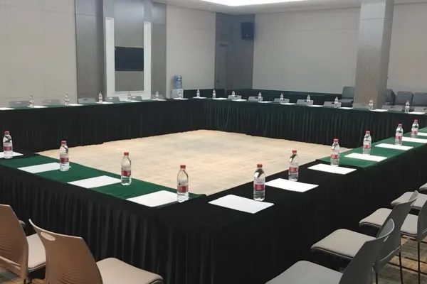 Vienna International Hotel (Dongguan Zhangmutou Government Square) 12/16