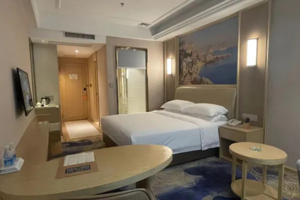 Vienna Hotel (Shenzhen Botanical Garden Road store) 25/52