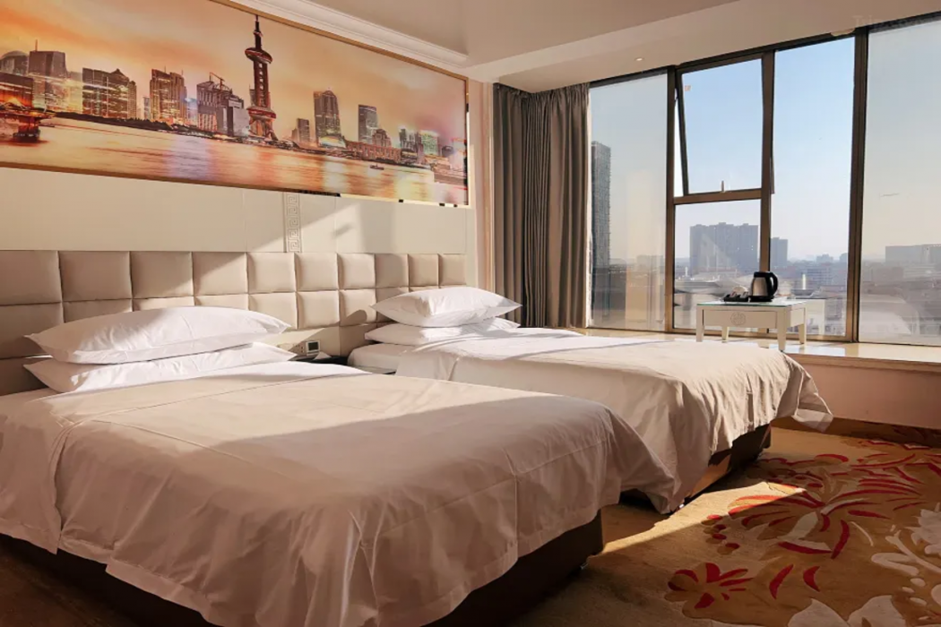 Jinghong International Business Hotel 36/68