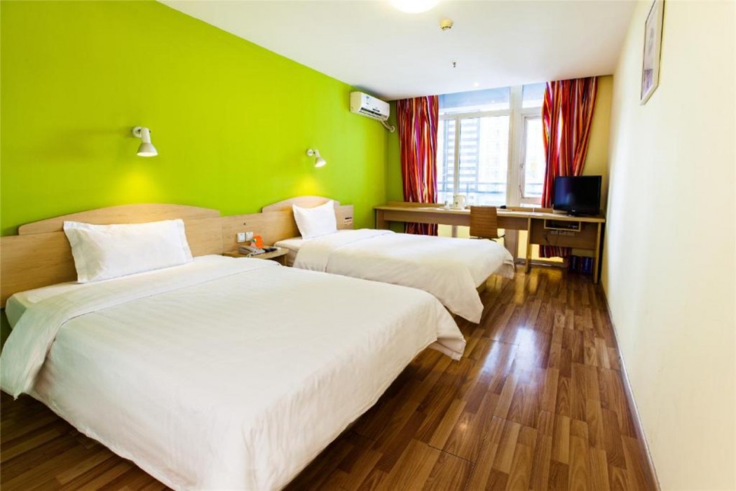 7 Days Inn (Shanghai South Hongmei Road) 6/30