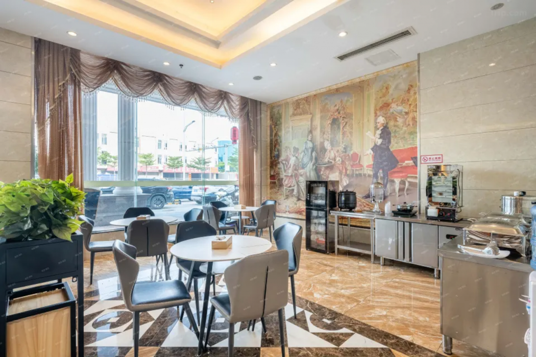 Vienna 3 Best Hotel (Dongguan Liaobu Shida Road) 42/55