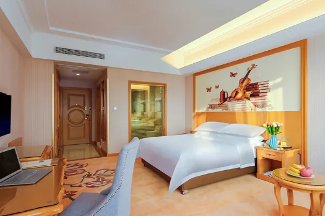 Vienna Hotel (Taicang Zhenghe Road) 16/40