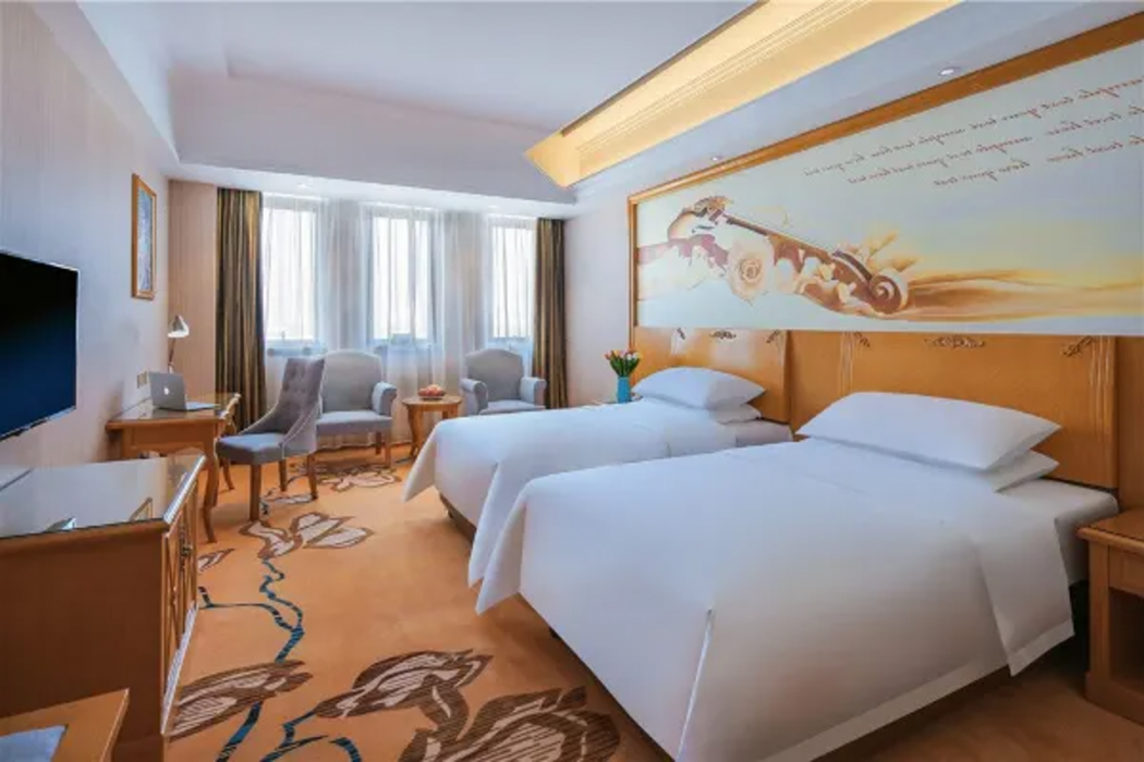 Vienna Hotel (Taicang Zhenghe Road) 15/40