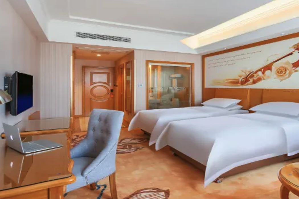 Vienna Hotel (Taicang Zhenghe Road) 14/40