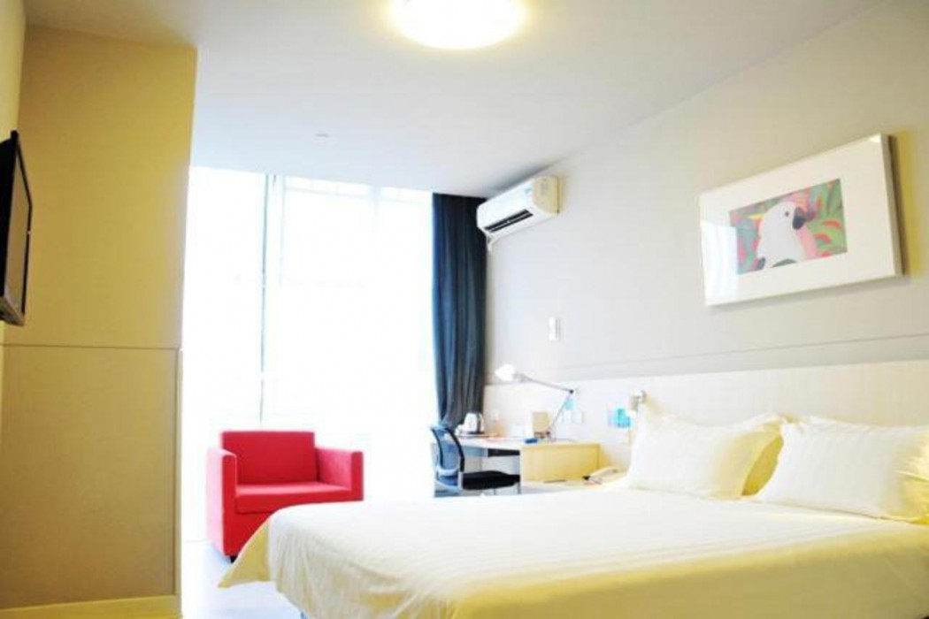 Jinjiang Inn (Canglang New Town Hotel, Wanda Plaza, Wuzhong, Suzhou) 6/49