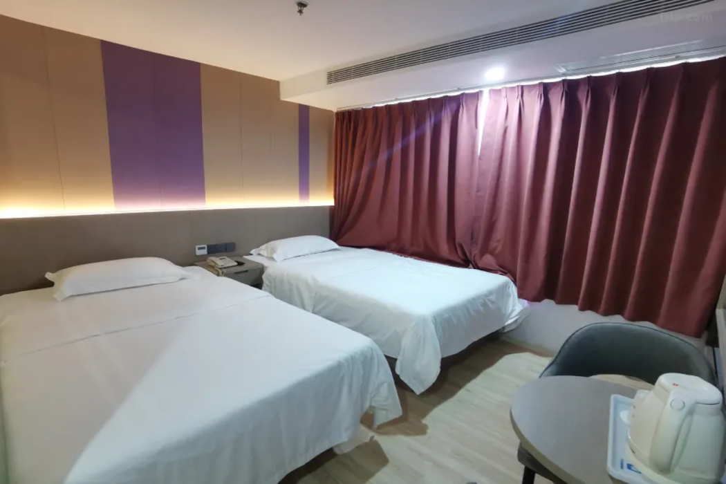 7 Days Inn (Shenzhen Diwang Mansion Honggui Road) 6/8