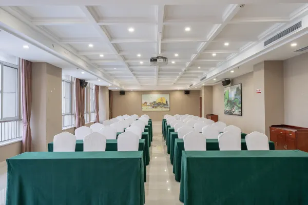 Magnolia Hotel (Wudi Ancient City Store) 29/43