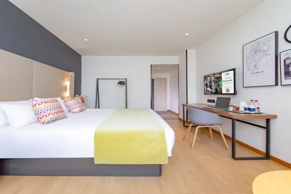 Campanile Hotel (Wuhan East Lake, Xudong Street, Qunxingcheng Metro Station) 13/45