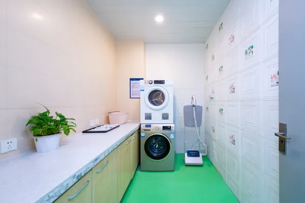 Campanile Hotel (Wuhan East Lake, Xudong Street, Qunxingcheng Metro Station) 27/45