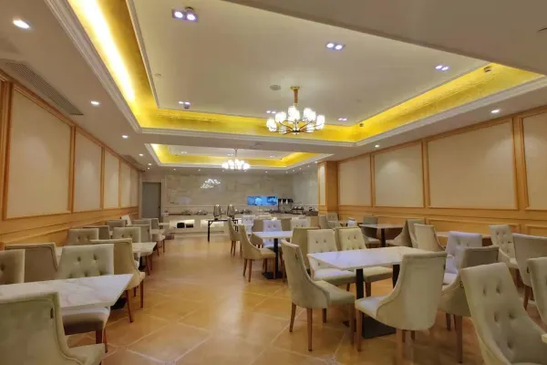 Vienna Hotel (Wuhan Zhuyeshan Subway Station) 20/29