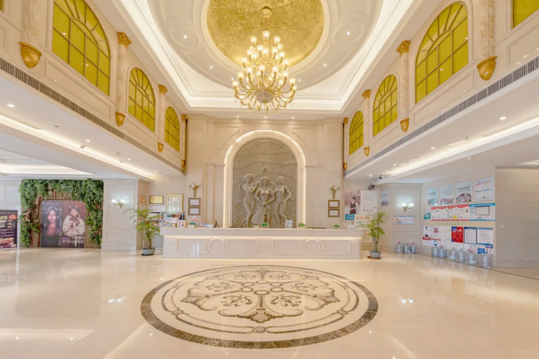 Vienna Hotel (Jiashan Old Town) 6/31
