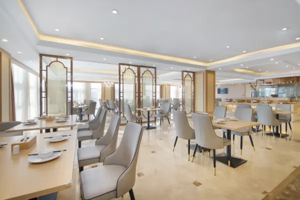 Vienna Hotel (Chaohu Lijing International) 27/40