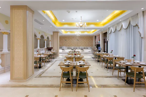 Vienna Hotel (Wuhan Jiangang Metro Station) 35/59