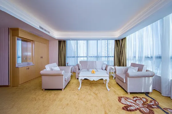 Vienna Hotel (Wuhan Nanhu Huazhong Agricultural University) 12/15