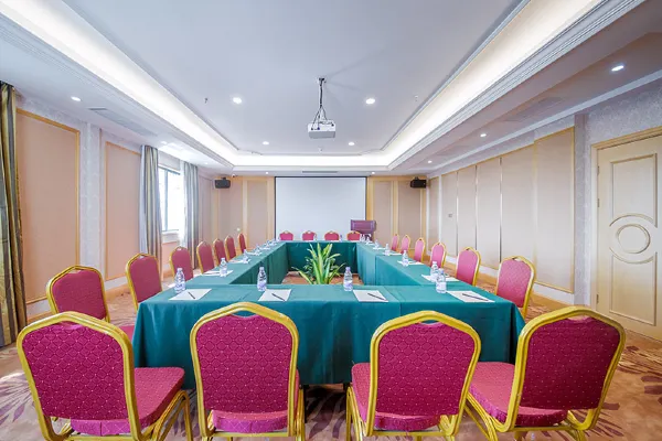 Vienna Hotel (Wuhan Nanhu Huazhong Agricultural University) 14/15