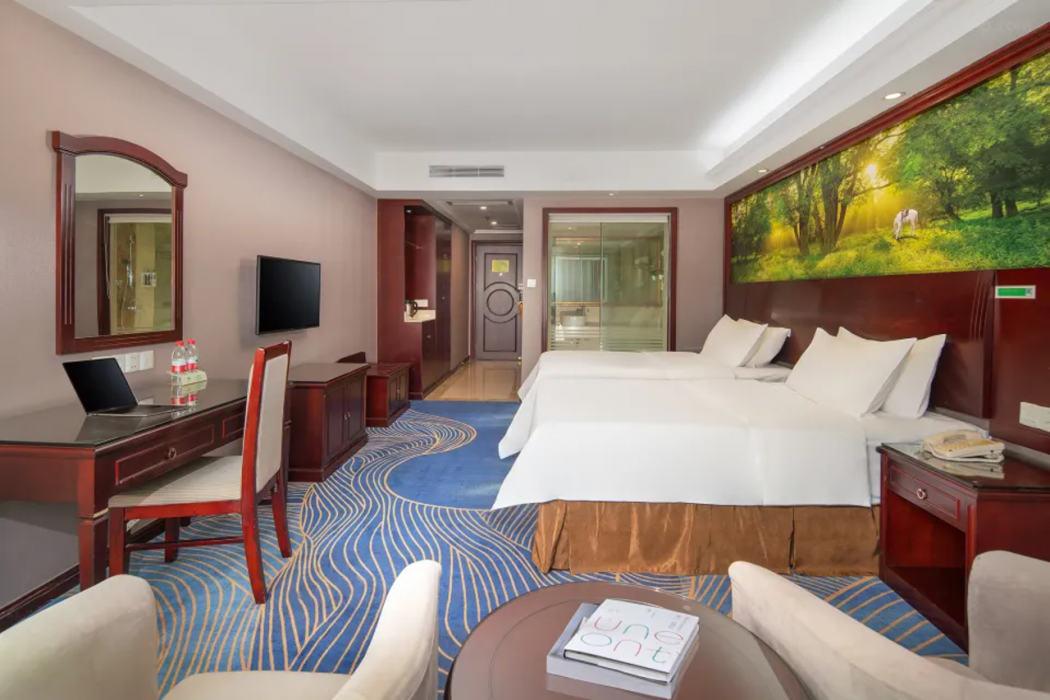 Vienna Hotel (Huizhou Yanda Avenue) 21/44