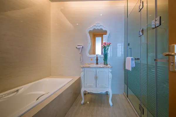 Vienna International Hotel (Wuhan Hanxi) 32/66