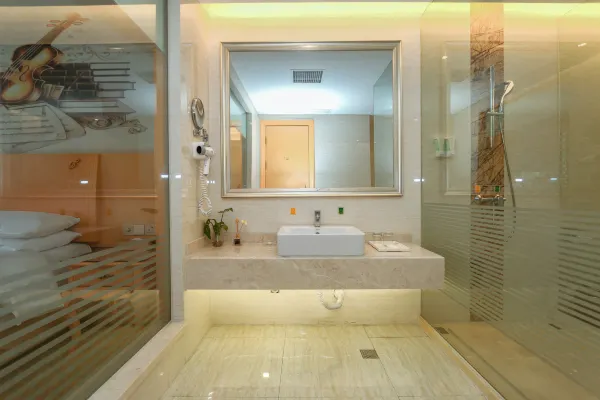 Vienna International Hotel (Wuhan Hanxi) 34/66