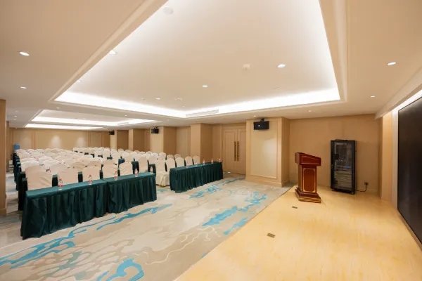 Vienna International Hotel (Wuhan Miaoshan Institute of Technology) 25/40