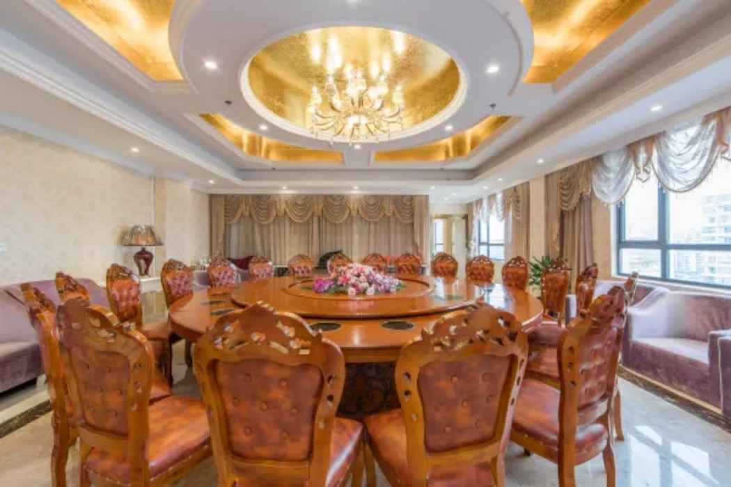 Vienna Hotel (Guilin Railway Station Liangjiang Sihu) 30/45