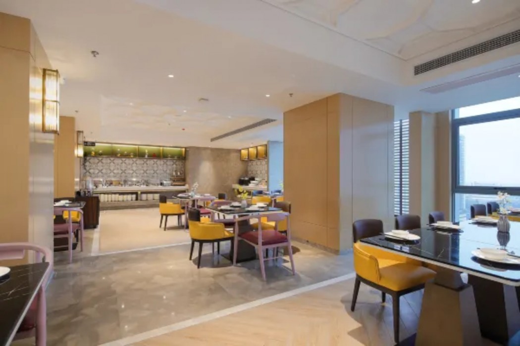 Vienna International Hotel (Haian Central Plaza) 15/23