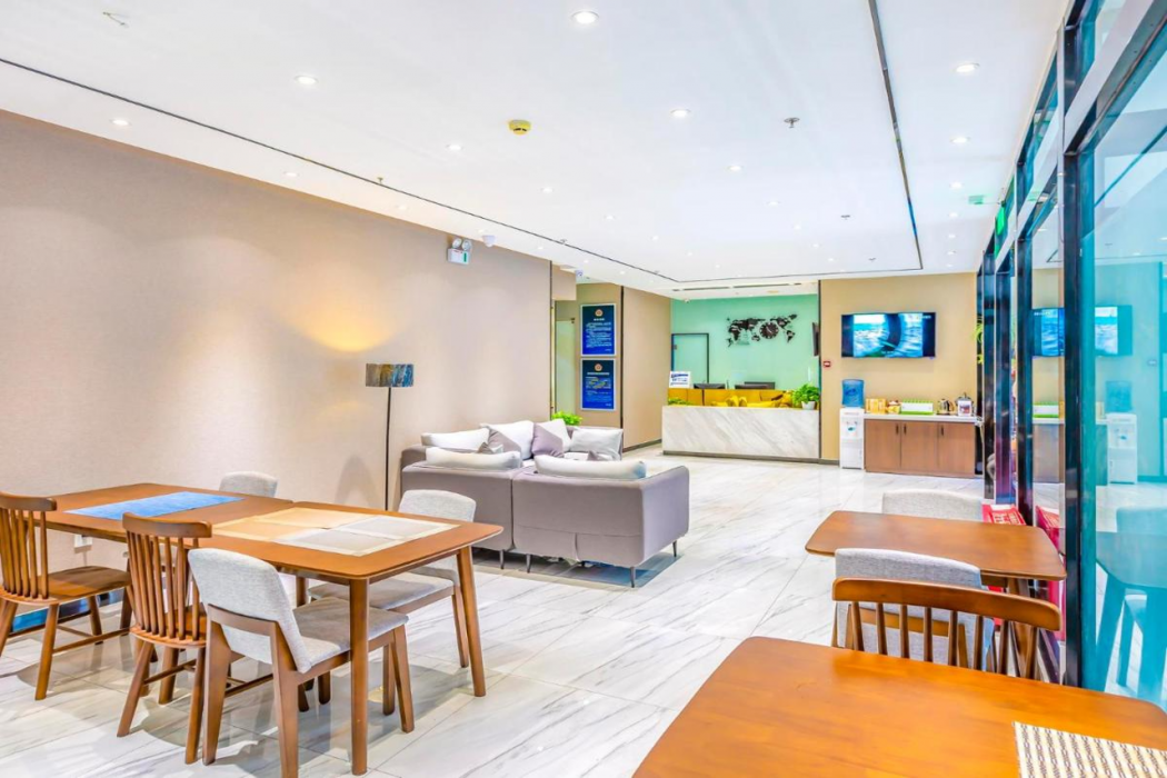 7 Days Inn (Beijing Zhongguancun Renmin University of China) 21/30