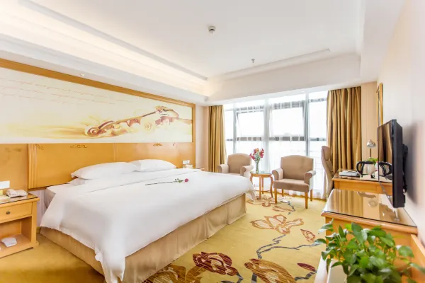 Vienna Hotel (Kunshan Phoenix City) 13/14