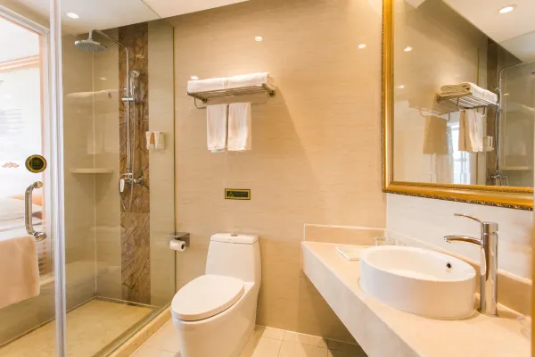 Vienna Hotel (Kunshan Phoenix City) 10/14