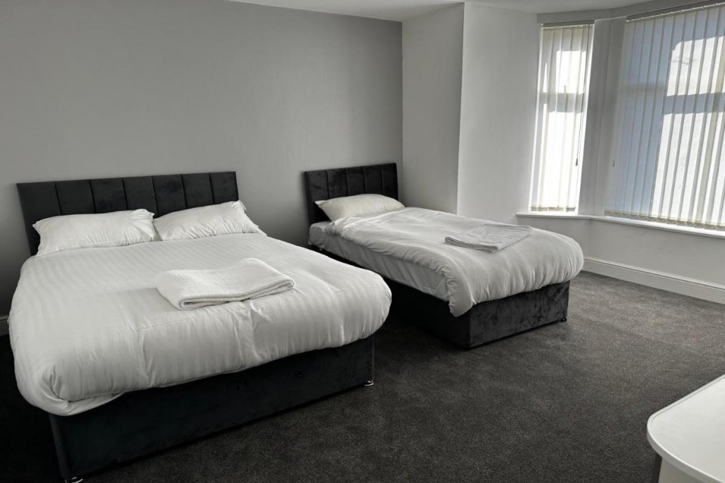 OYO Cheetham Hill Guest House 7/32