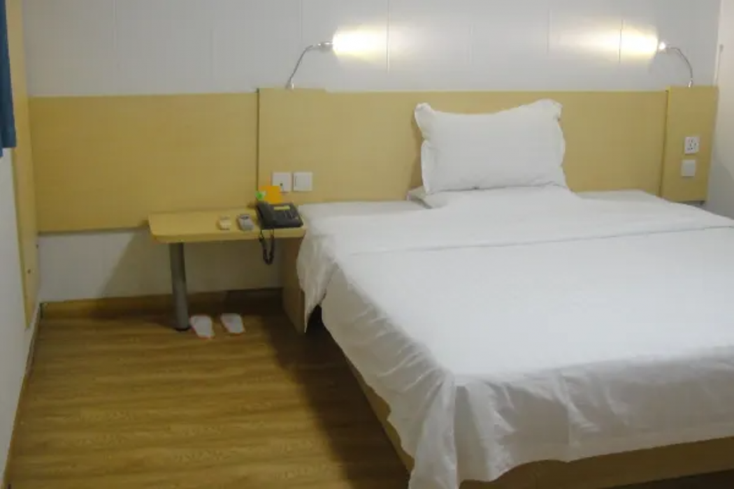 7 Days Inn (Taicang Shanghai East Road) 13/40