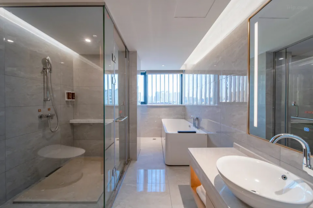 Vienna Hotel(Hefei xinbengbu Road store) 7/10