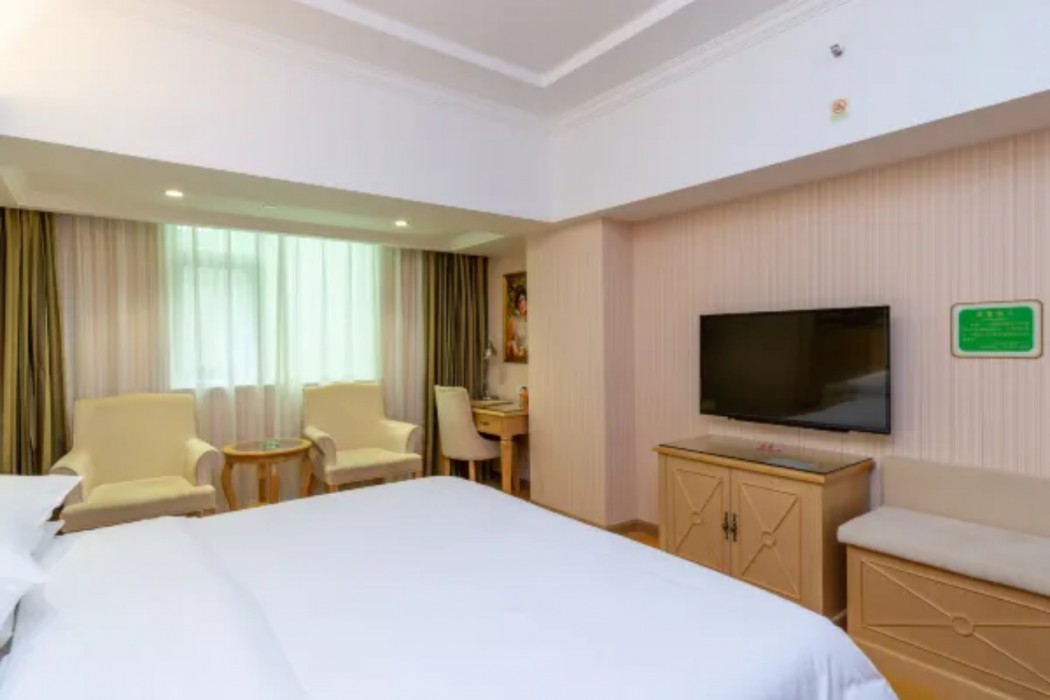 Vienna Classic Hotel (Huizhou Dahuxi) 15/39