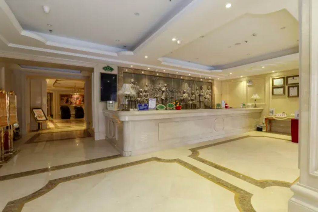 Vienna Hotel (Zhongshan Bus Terminal) — photo 3