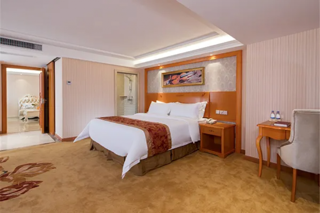 Vienna Hotel (Zhongshan Bus Terminal) — photo 5