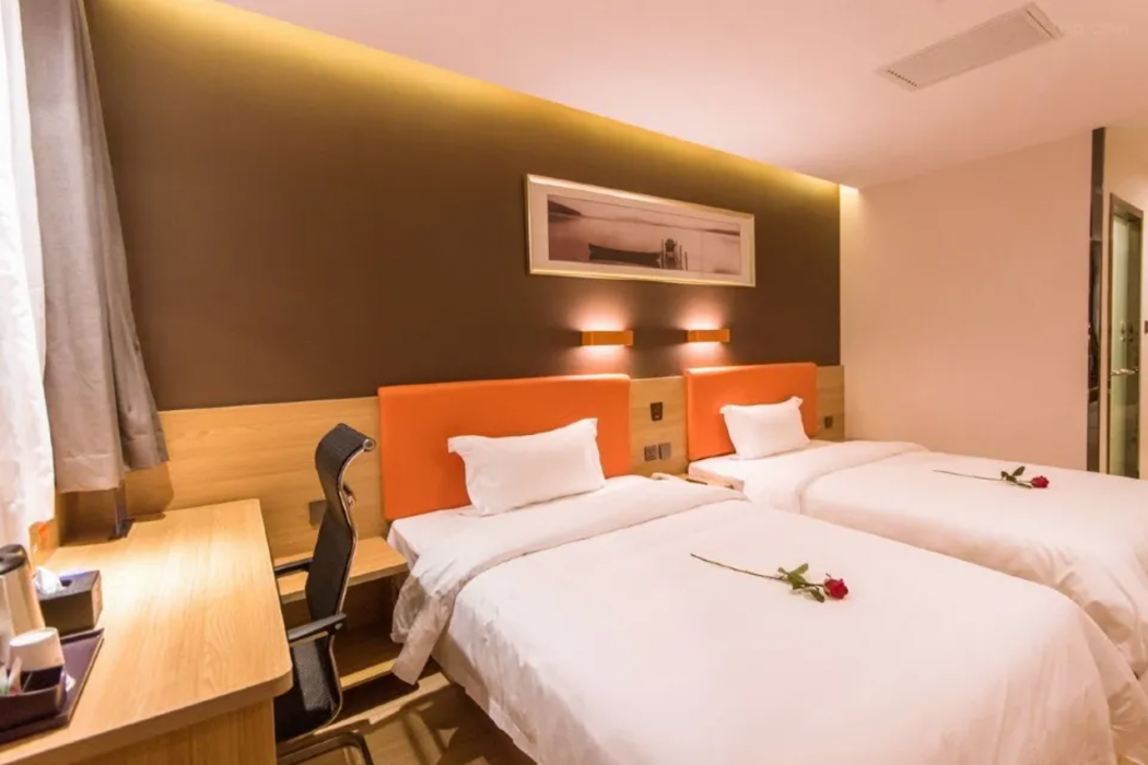 7Days Inn(Beijing International Trade sihuidong metro station store) 6/7