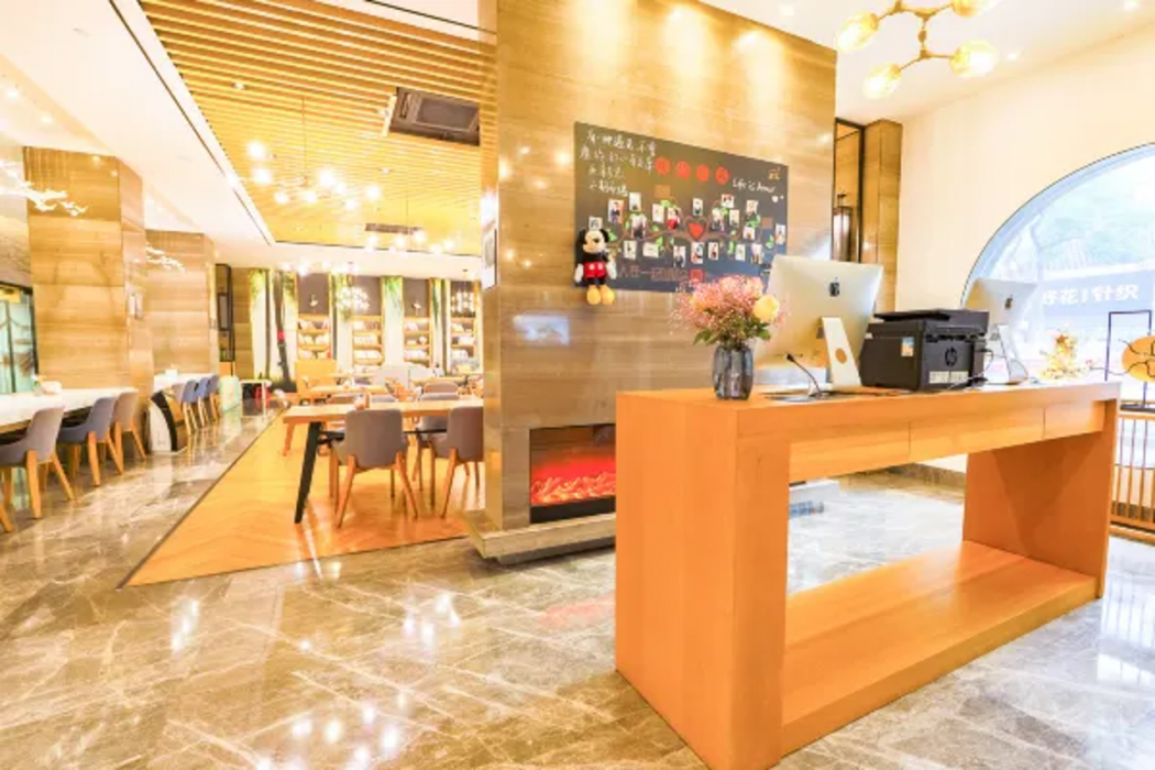 Vienna Hotel (Yixing High Speed Railway Station) 12/12