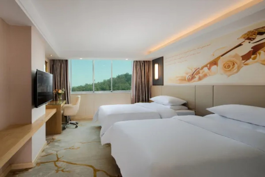 Venus International Hotel (Huizhou West Lake) 16/55