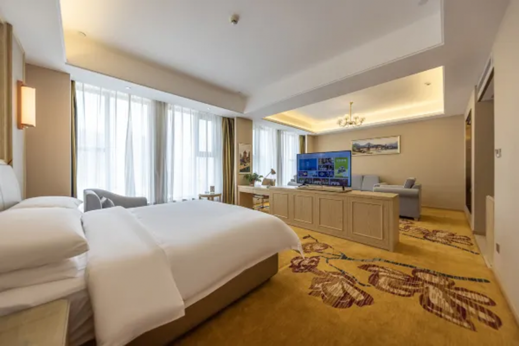 Vienna International Hotel (Lanzhou Zhongchuan Airport Flagship) 24/42