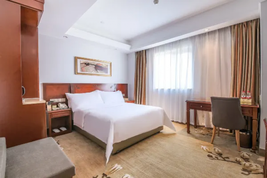 Vienna Hotel (Zhongshan Sanjiao) photo4