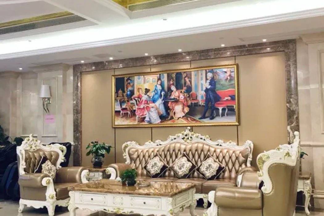 Vienna Hotel (Zhongshan Xiaolan High Speed Railway Station) 35/59