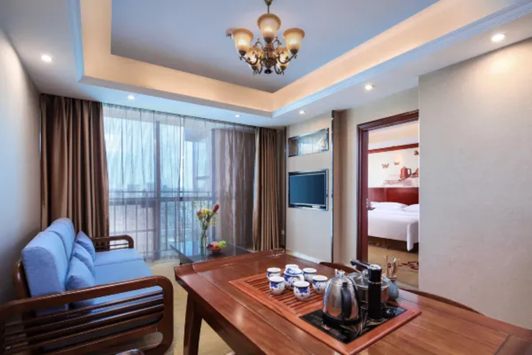 Vienna Hotel (Nanchang Bayi Square) 27/45