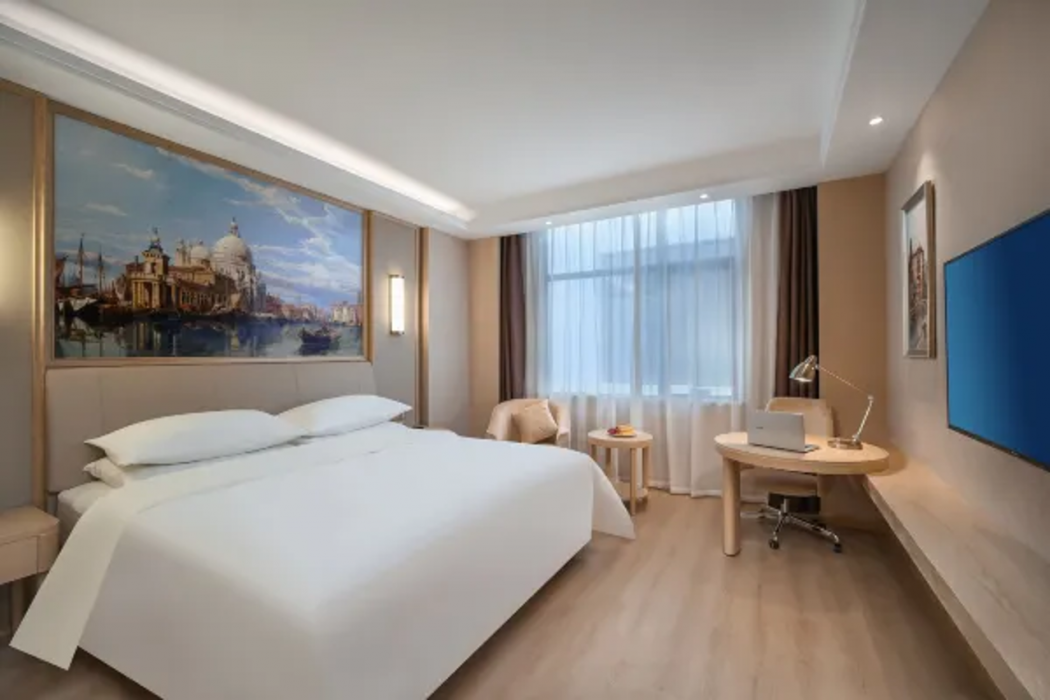 Vienna Hotel(Wanda store, Honggutan, Nanchang) 17/35