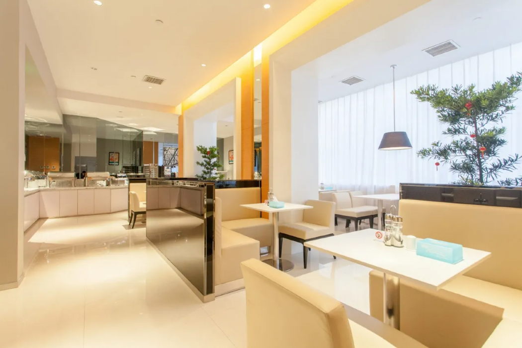 Jinjiang Inn (Anyang Railway Station) 33/49