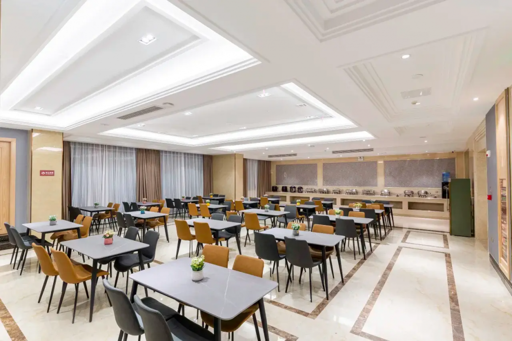 Anyi Jinding Hotel 17/49