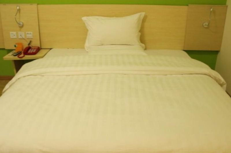 7 Days Inn Chengdu North Railway Train Station Square Branch 16/39
