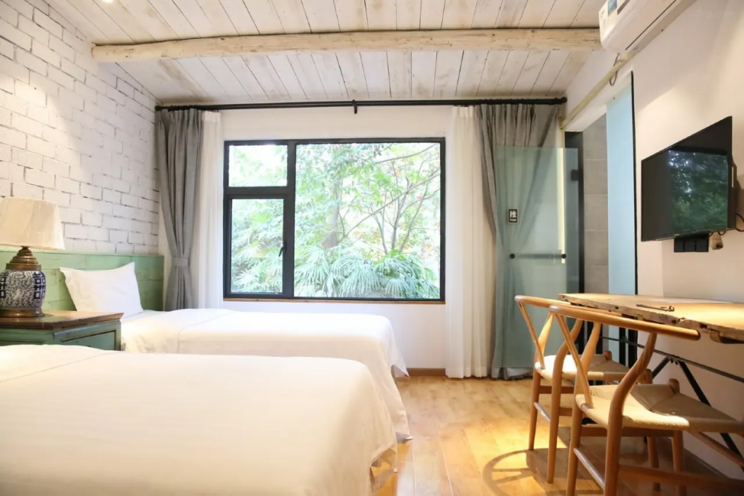7Days Inn (Chengdu Sichuan Normal University Chenglong Campus Jingji Harbor) 7/29
